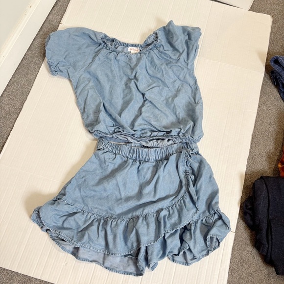 Little Girl Size 10-12 Lot of Clothes 6 Items 4 Pants 1 Outfit Leggings Athleta - Picture 2 of 14